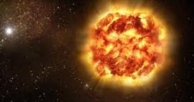 ماذا يحدث للنجوم عند انفجارها؟