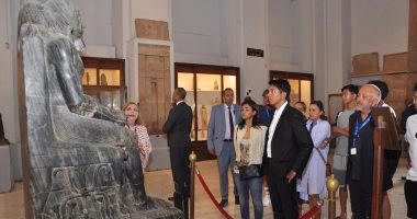 صور.. رئيس مدغشقر يبدى إعجابه بآثار المتحف المصرى بالتحرير