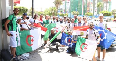 السويس ترحب بالمشجعين الجزائريين قبل مواجهة كوت ديفوار اليوم.. صور