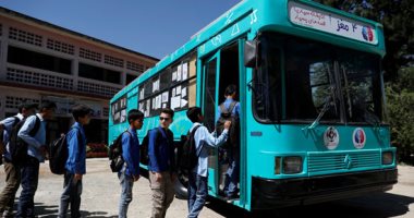 حافلة المكتبة المتنقلة فى أفغانستان