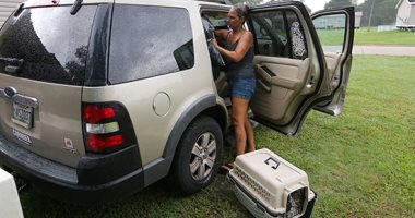 سكان مدينة نيو أورليانز الأمريكية يستعدون لإخلائها خوفا من الفيضانات