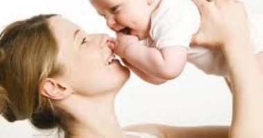 سنة أولى أمومة..6 نصائح هتساعدك تربى أطفالك صح