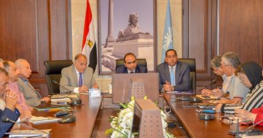 نائب محافظ الإسكندرية يشدد على الانتهاء من مشروعات الصرف الصحى 