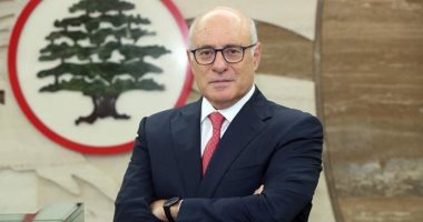 وزير العمل اللبنانى: لا استهداف للفلسطينيين فى خطة تنظيم اليد العاملة الأجنبية