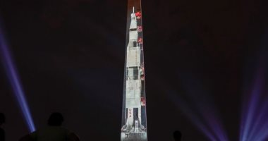 الاحتفال بذكرى رحلة أبولو للقمر الـ50 بعرض لصاروخ ضخم.. اعرف التفاصيل