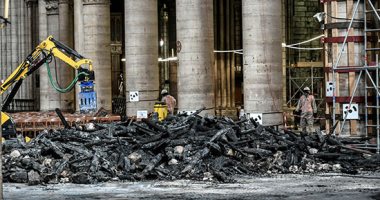 وزير الثقافة الفرنسى يتفقد كاتدرائية نوتردام للوقوف على حجم أضرار الحريق