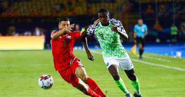 تونس ضد نيجيريا.. النسور الخضراء تتفوق بهدف إيجالو فى الشوط الأول