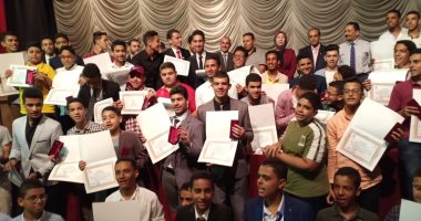 اتحاد طلاب المدارس يعلن الفائزين بمسابقة الطلاب المثاليين على مستوى الجمهورية