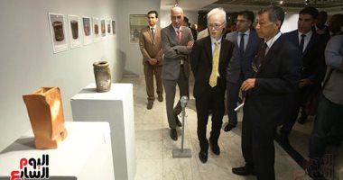 السفير اليابانى يفتتح "ياكيشيميه" للخزف بمتحف محمود خليل وحرمه.. صور