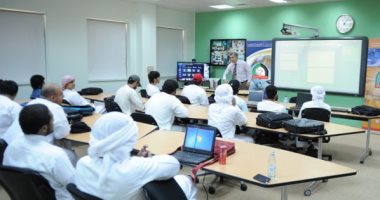 "التربية والتعليم الإماراتية" توفد 81 طالبا لجامعات رائدة ضمن برنامج المسار الإثرائى