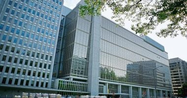 البنك الدولى يعلق مساعدات مالية لأفغانستان بقيمة 200 مليون دولار البنك الدولى يعلق مساعدات مالية لأفغانستان بقيمة 200 مليون دولار
