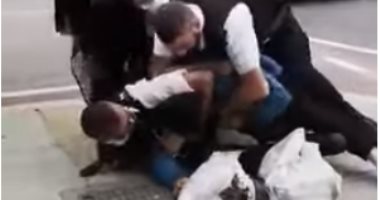 فيديو.. شرطة لندن تعتدى بوحشية على أمريكى من أصل عربى