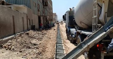 رئيس حى السلام أول: تطوير شارع أنابيب الترول ورفع القمامة من عدة مناطق.. صور