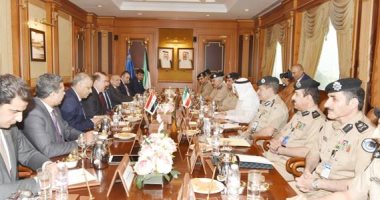 وزير داخلية الكويت يبحث مع نظيره العراقى مكافحة الإرهاب والجريمة المنظمة