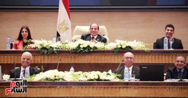 صور.. السيسي: رد فعل الرأى العام تسبب فى تأخير الإصلاح الاقتصادى بمصر 40 عاما