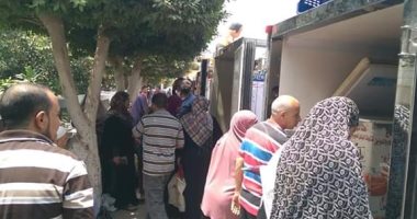 صور.. مديرية أمن الغربية تنظم قوافل غذائية بمدينة زفتى