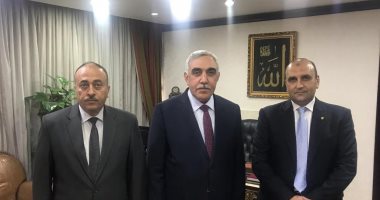 السفير العراقى يبحث مع أمين عام مجلس الوزراء تفعيل آليات اللجنة العليا المشتركة