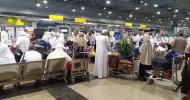 "مصر للطيران" تسير 17 رحلة غدًا لعودة 4000 حاج إلى أرض الوطن