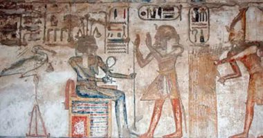صور.. الهرم فى مصر رمز الأيديولوجية الفرعونية.. وبها أكثر من 100 هرم