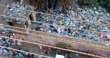 أهالى حى المتراس بالإسكندرية يشكون انتشار القمامة ويطالبون بتوفير صناديق