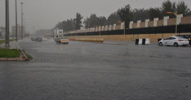 إغلاق طريق الهدا بمحافظة الطائف فى السعودية بسبب الأمطار الغزيرة