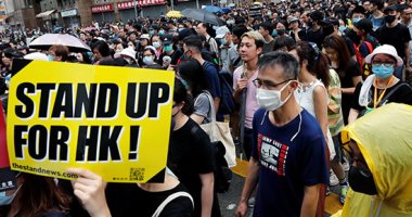 الألاف يواصلون الاحتجاجات فى هونج كونج