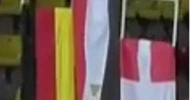 علم مصر يتفوق على الألمانى والدنماركى بعد التتويج بكأس العالم لليد للناشئين