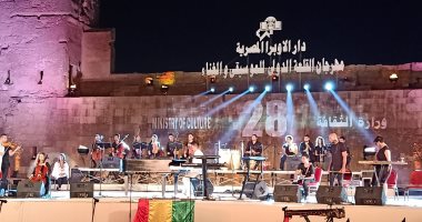 هشام خرما يسحر جمهور القلعة بالموسيقى "الإلكترونيك".. صور