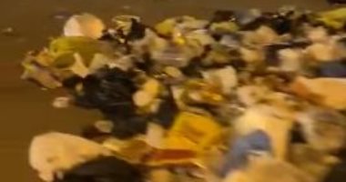 قارئ يشكو انتشار القمامة بشارع السودان بالمهندسين