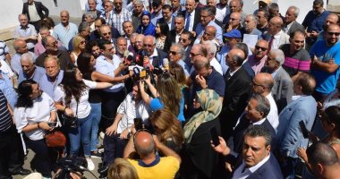 صحافة لبنان تبحث عن حلول للأزمة المالية.. والنقابة تؤكد تمسكها بالاحتجاجات