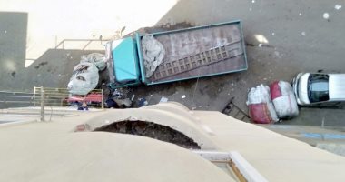 قارئ يشكو وضع مخلفات القمامة أمام منازل بشارع عبدالله السعود بمصر القديمة