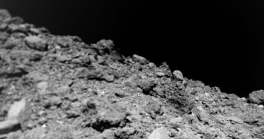 دراسة: الكويكب ريوجو قد يكون حطاما ناتجا عن اصطدام صخرتين فضائيتين