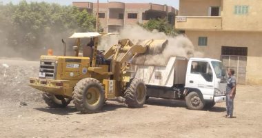 رفع 162 طن قمامة فى حملة مكبرة بمركز شبين الكوم محافظة المنوفية