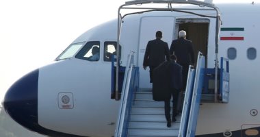 صور.. وزير الخارجية الإيرانى يغادر مقر قمة مجموعة السبع فى فرنسا