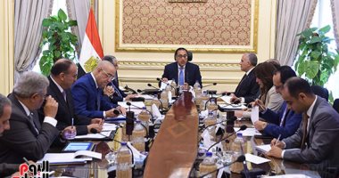 رئيس الوزراء: تكليفات من الرئيس بوضع استراتيجية دائمة لاستخدام المياه بمصر