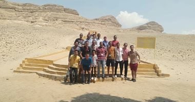 صور.. وفود شبابية من 5 جامعات تزور منطقة بنى حسن الأثرية بالمنيا
