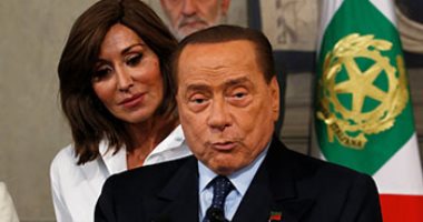 صحيفة إيطالية: حلم برلسكونى لتولى منصب رئيس إيطاليا يقترب من التحقق