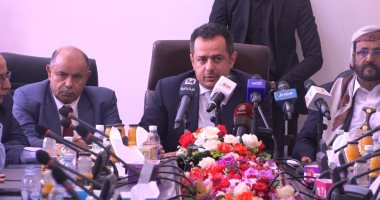 رئيس الوزراء اليمنى: الحوثى العدو الأساس للمشروع الوطنى والهوية اليمنية