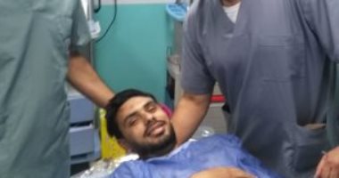 جهاز الطلائع يطمئن على محمد رزق بعد جراحة غضروف الركبة
