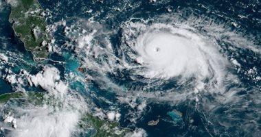 مركز الأعاصير الأمريكى: إعصار (دوريان) يشتد وينتقل إلى الفئة الخامسة