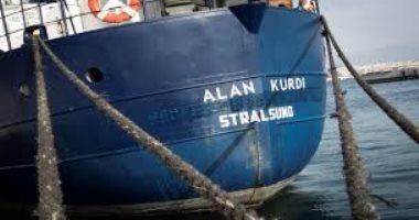 سفينة انقاذ مهاجرين تتجه إلى مالطا تجنبا لمواجهة مع إيطاليا 