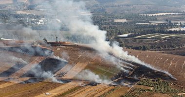تبادل لإطلاق النار بين إسرائيل وحزب الله عبر الحدود اللبنانية 