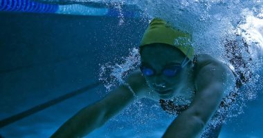 أبطال السباحة بنادى القاهرة يناشدون المسئولين التدخل لإعادة التدريب مرة أخرى