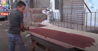 فيديو.. قرية طنان تنافس دمياط في صناعة الموبيليا