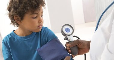 ضغط الدم المرتفع عند الأطفال يزيد خطر الإصابة بأمراض القلب بمقدار 4 مرات