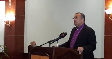 رئيس الطائفة الإنجيلية يهنئ الرئيس السيسى والشعب المصرى بحلول عيد الفطر
