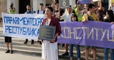  العشرات ينظمون احتجاجا ضد النفوذ الصينى فى قازاخستان 