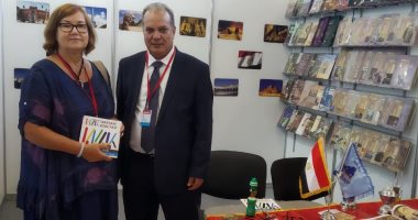 بولندا تطالب بتبادل الأجنحة المجانية مع مصر خلال معارض الكتاب
