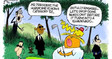 "ذا ويك" تنتقد ترامب فى كاريكاتير بسبب تجاهل إعصار دوريان ولعب "الجولف"