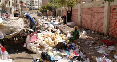 اضبط مخالفة.. القمامة تحاصر مدرسة ناصر الثانوية الزراعية بطنطا.. (صور)